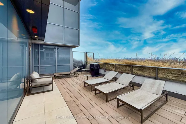 Additional image 25 of 10 De Boers Dr Unit TH04