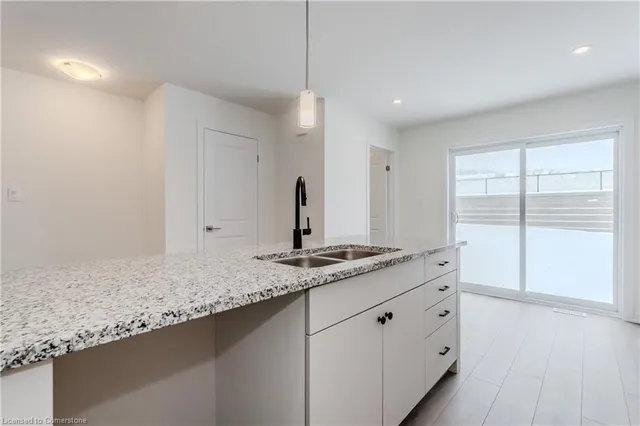 Additional image 17 of 17 Urbane Blvd Unit I073