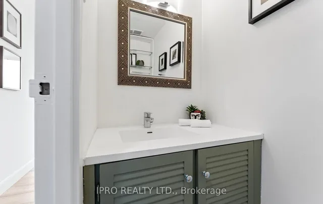 Additional image 13 of 60 Southport St Unit 414