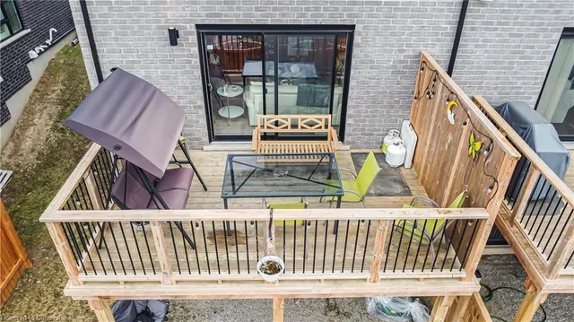 Additional image 22 of 919 Robert Ferrie Dr