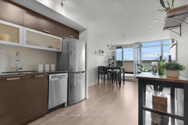 Additional image 3 of 68 Abell St Unit 933