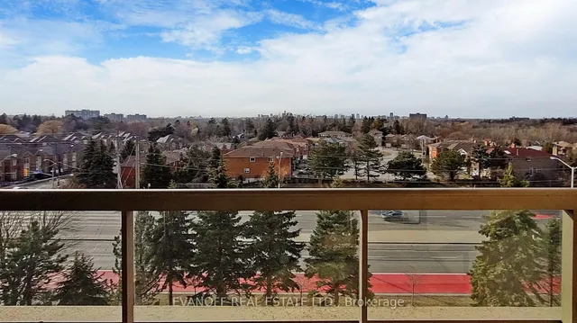 Additional image 25 of 10 Guildwood Pkwy Unit 832