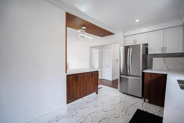 Additional image 17 of 52 Slan Ave