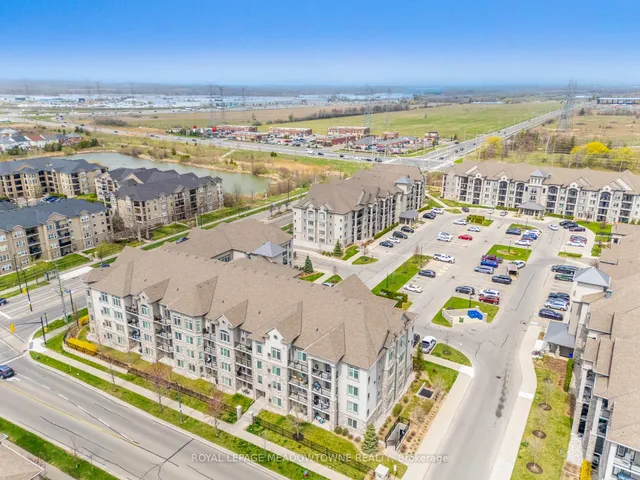 Additional image 3 of 1440 Main St Unit 415