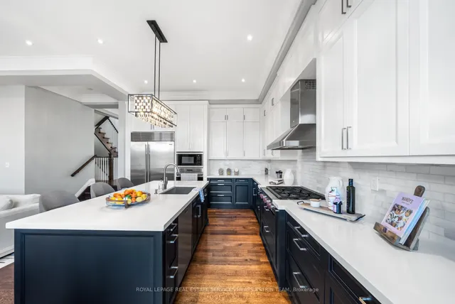 Additional image 11 of 481 Broadway Ave