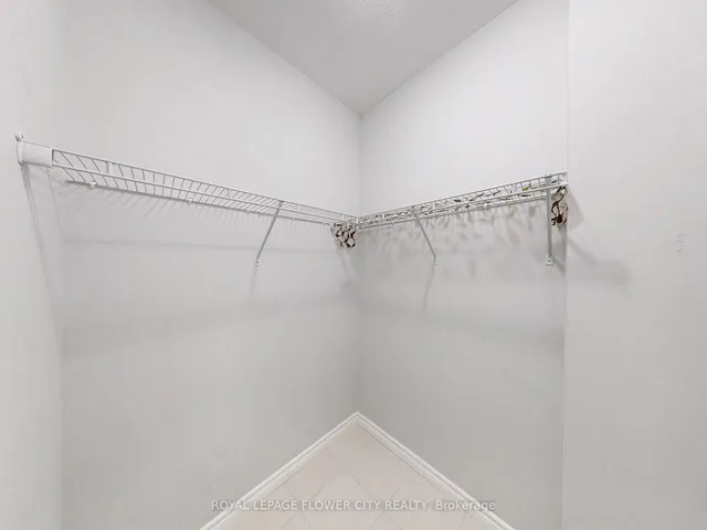 Additional image 40 of 22 Gleason Cres Unit 11