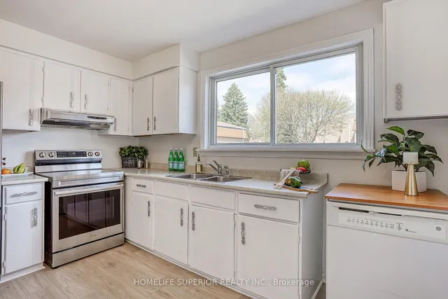 Additional image 17 of 121 Centennial Rd Unit 57