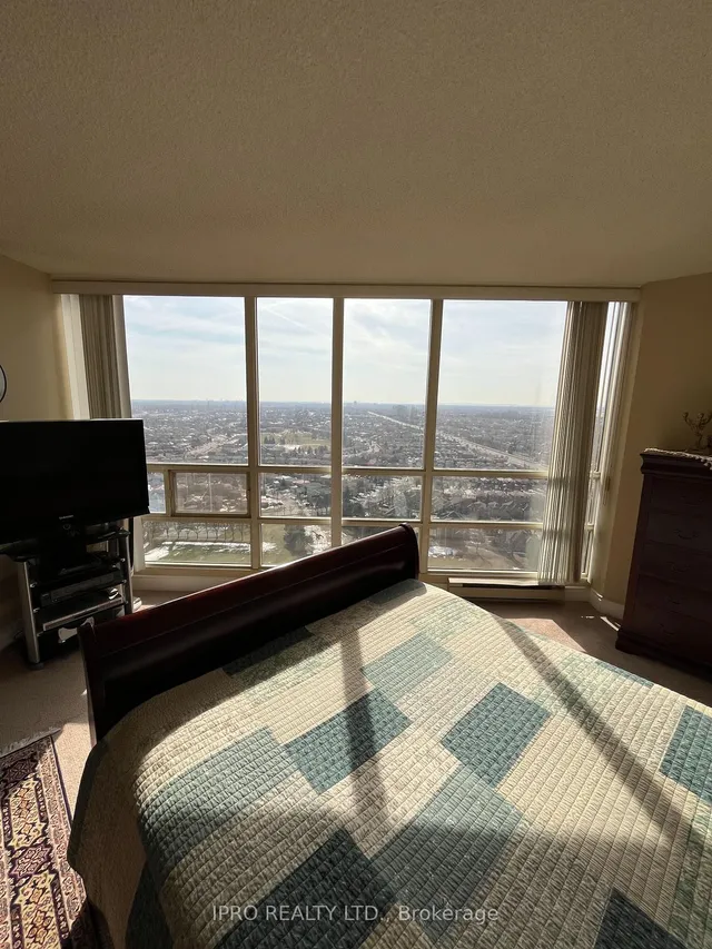 Additional image 28 of 45 Kingsbridge Garden Circ Unit 2805