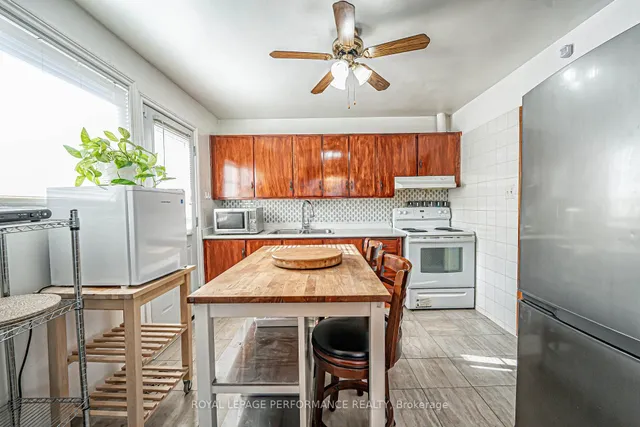 Additional image 10 of 18 Courtwright Rd