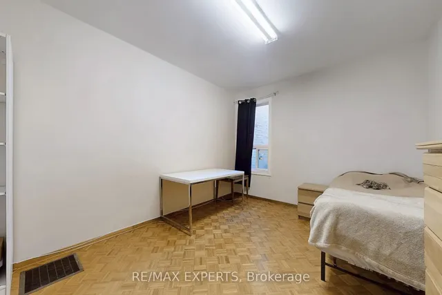 Additional image 8 of 134 Brunswick Ave