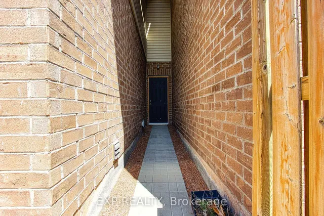 Additional image 32 of 42 Pinot Cres