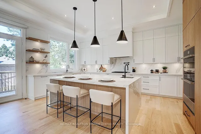 Additional image 15 of 23 Cresthaven Dr