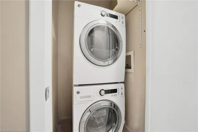 Additional image 19 of 21 Nelson St Unit LPH30