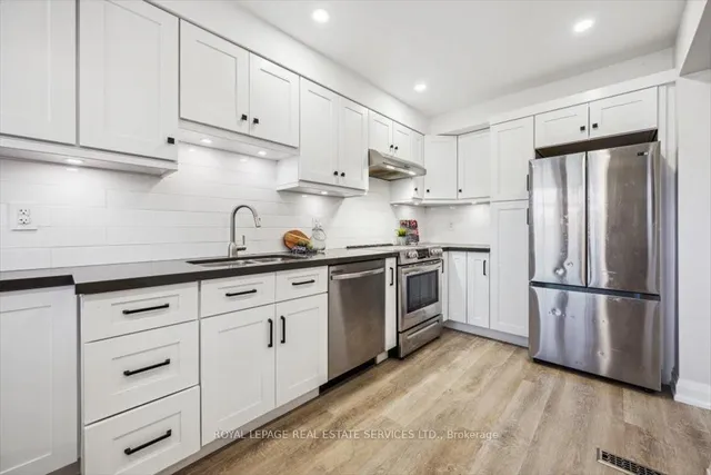 Additional image 11 of 1520 Lancaster Dr Unit 137