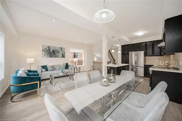 Additional image 23 of 57 Redcedar Cres