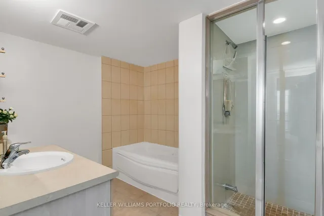 Additional image 20 of 6 Rosebank Dr Unit 17A