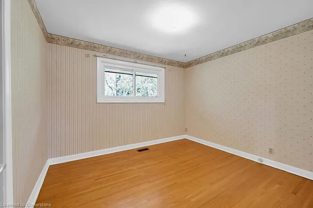 Additional image 28 of 463 Evergreen Ave