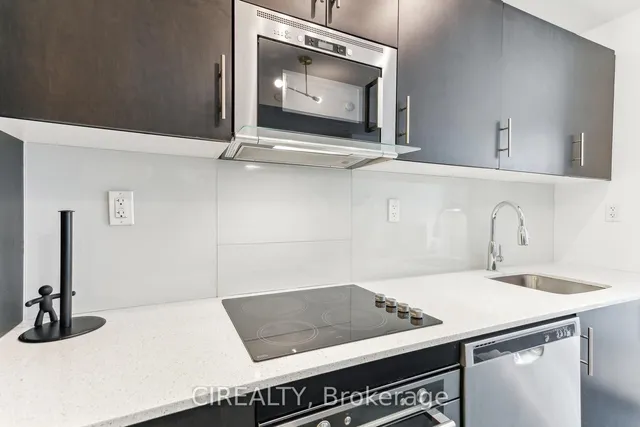 Additional image 10 of 460 Adelaide St Unit 1532