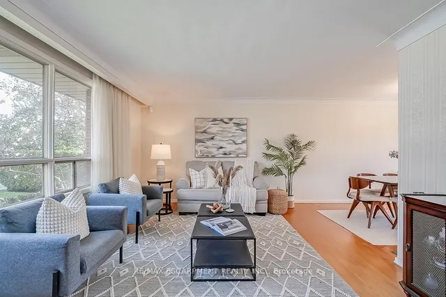 Additional image 6 of 363 East Side Cres