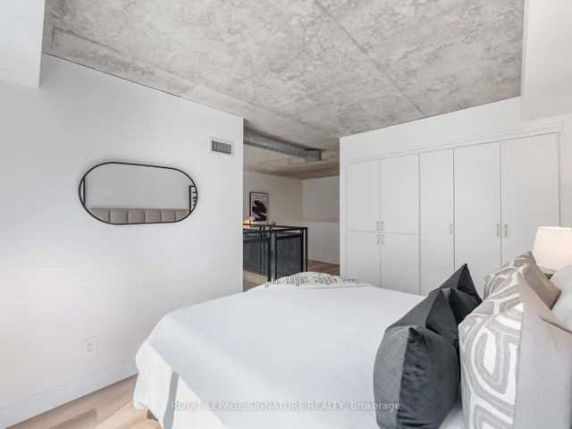 Additional image 32 of 800 King St Unit 609