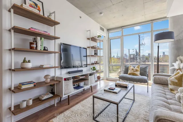 Additional image 16 of 1190 Dundas St Unit 318