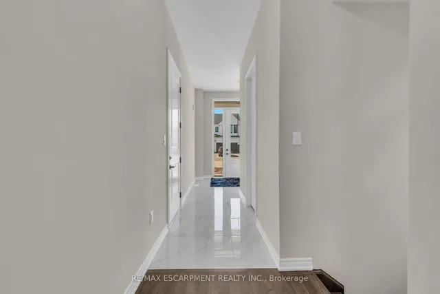 Additional image 4 of 67 Starfire Cres