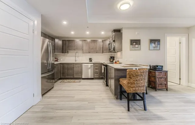 Additional image 11 of 5 Wake Robin Dr Unit 107