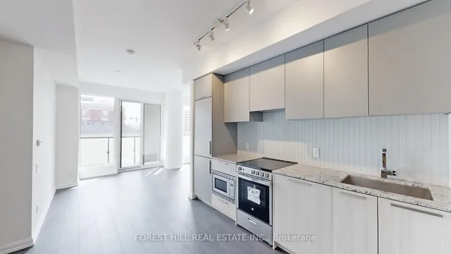 Additional image 10 of 4208 Dundas St Unit 305