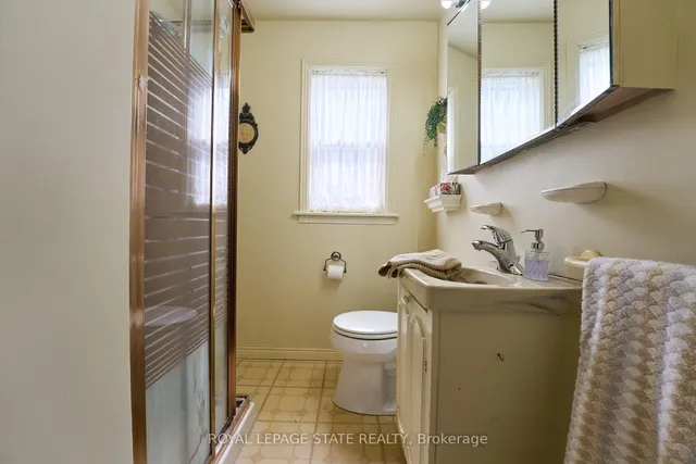 Additional image 13 of 1450 Monterey Ave