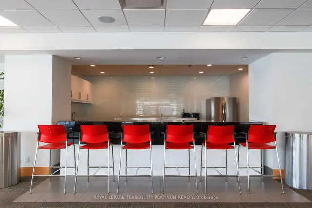 Additional image 35 of 10 Yonge St Unit 1008