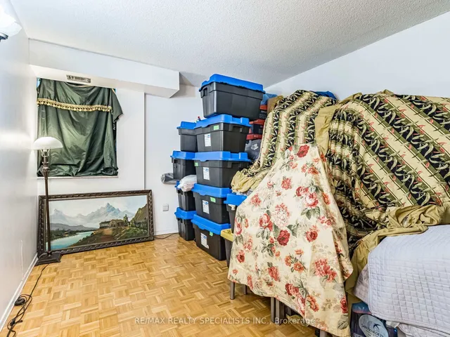 Additional image 23 of 4 Lisa St Unit 610