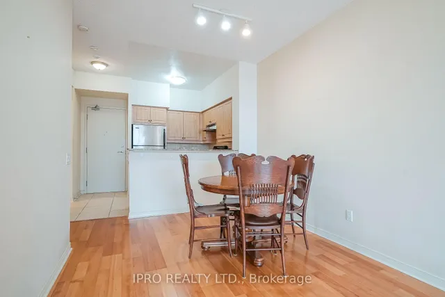 Additional image 18 of 481 Rosewell Ave Unit 408