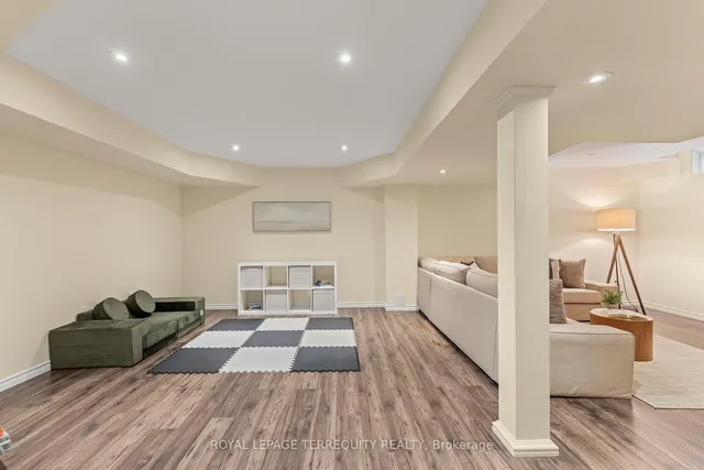 Additional image 23 of 52 Biggs Ave