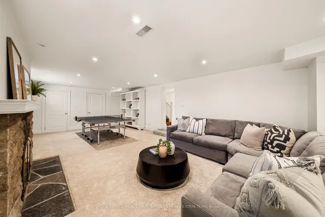 Additional image 39 of 19 Whitney Ave