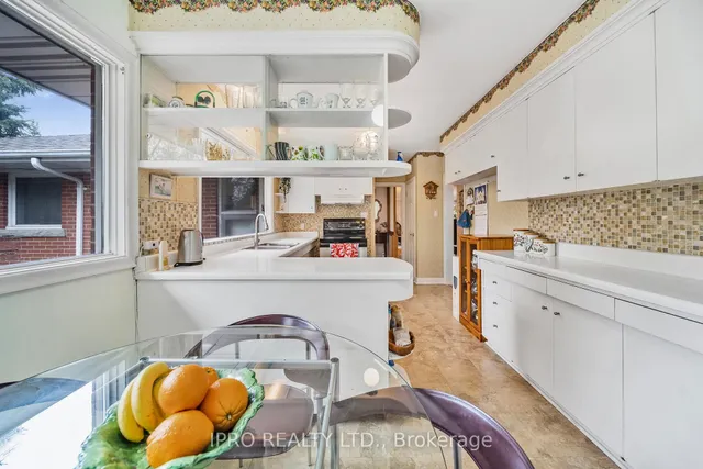 Additional image 21 of 2 Aylesbury Rd