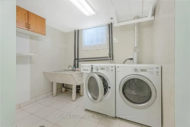 Additional image 38 of 36 Skylark Dr