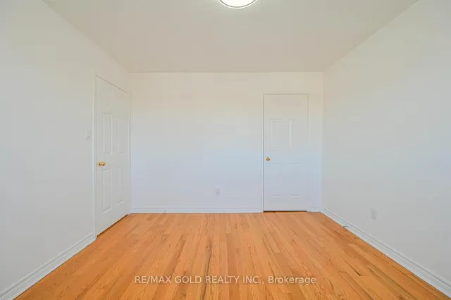 Additional image 37 of 46 Plover Pl