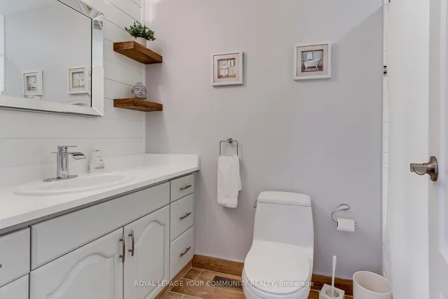 Additional image 26 of 41 Mandarin Cres