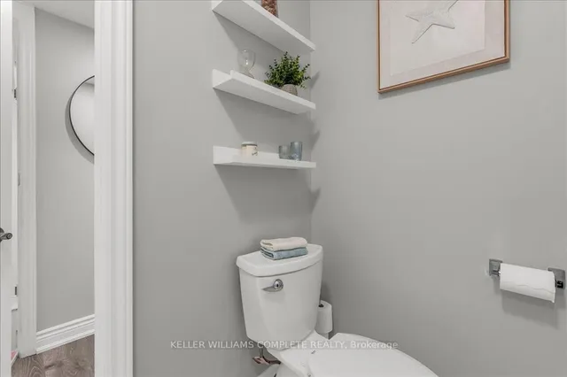 Additional image 23 of 52 East 24th St