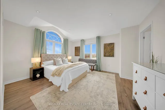 Additional image 21 of 100 Whitlock Ave