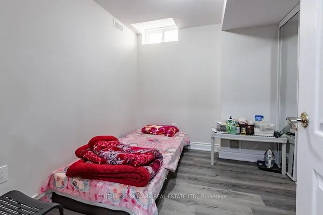 Additional image 32 of 47 Niceview Dr