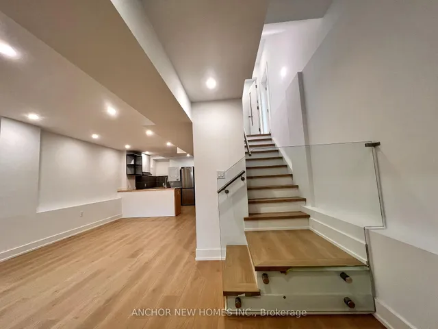 Additional image 31 of 834 Sammon Ave