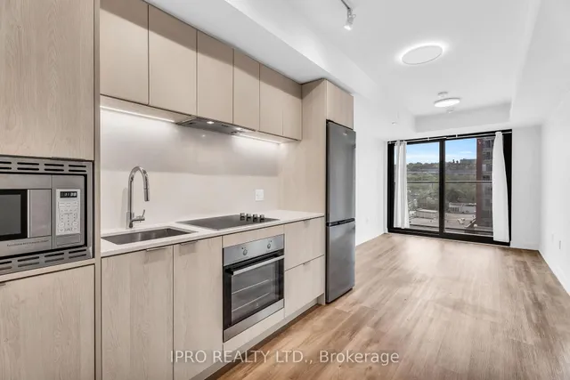 Additional image 6 of 1 Jarvis St Unit 828