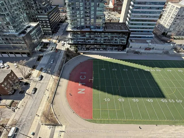 Additional image 23 of 70 Roehampton Ave Unit 1916