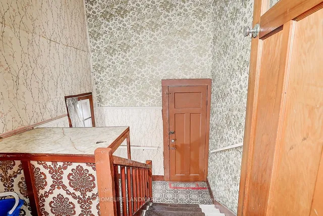 Additional image 12 of 108 Cambridge Ave