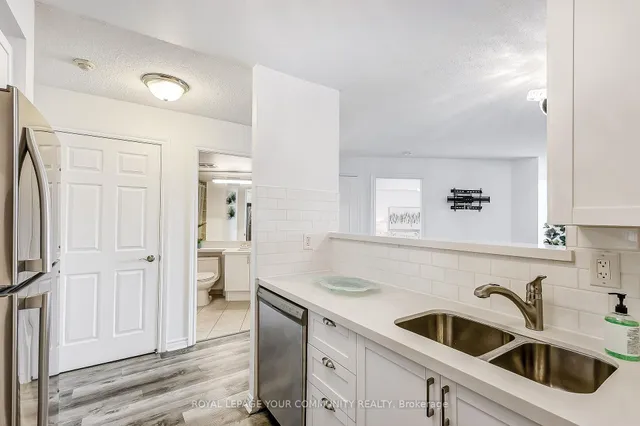 Additional image 22 of 700 Humberwood Blvd Unit 2122