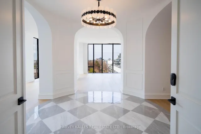 Additional image 7 of 2010 Bathurst St Unit 6A