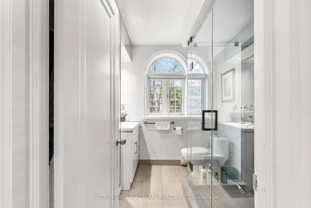 Additional image 30 of 298 Bessborough Dr