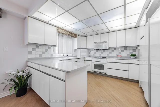 Additional image 11 of 148 Fisherville Rd