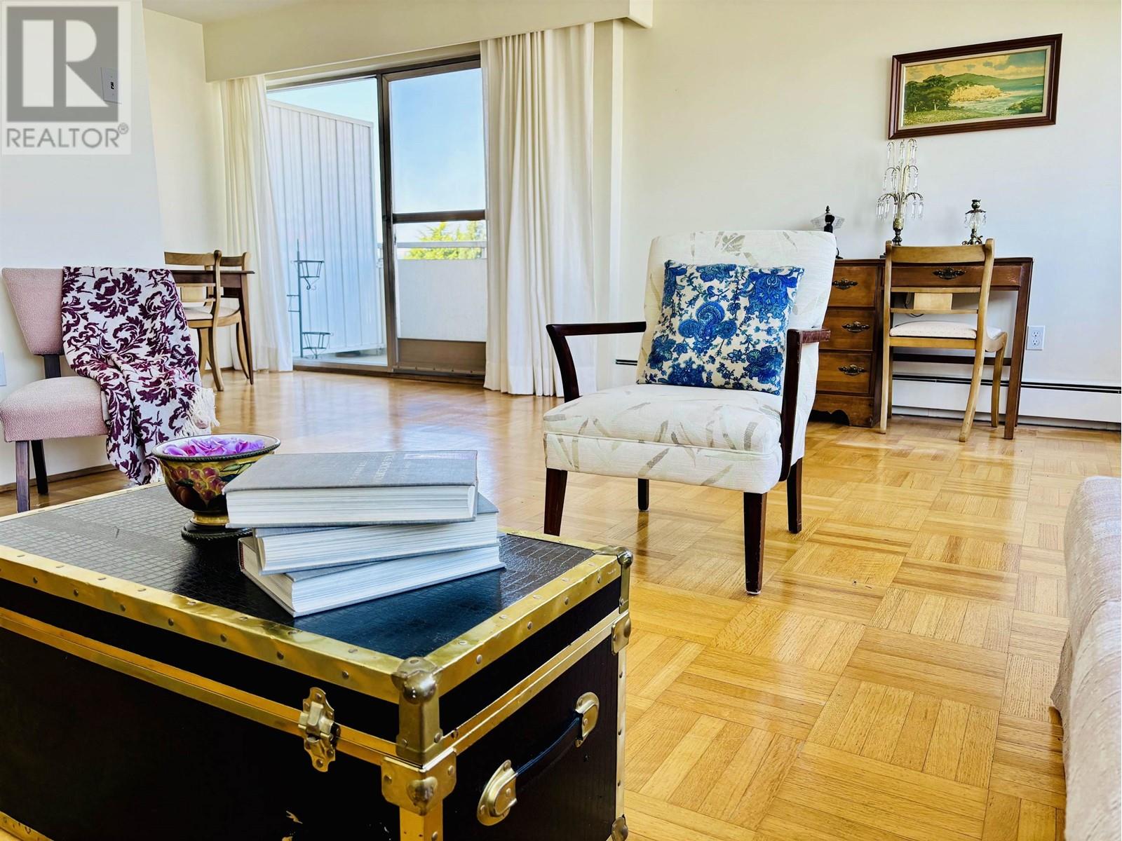 604 5926 TISDALL STREET|Vancouver, British Columbia V5Z3N2